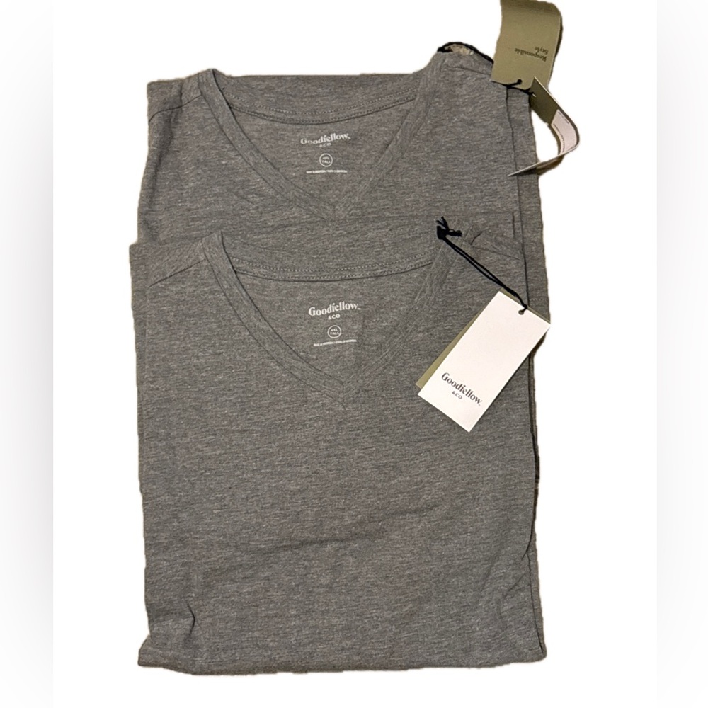 NWT Goodfellow Gray V-Neck T-Shirt Bundle 2PK. Size 4XL Tall